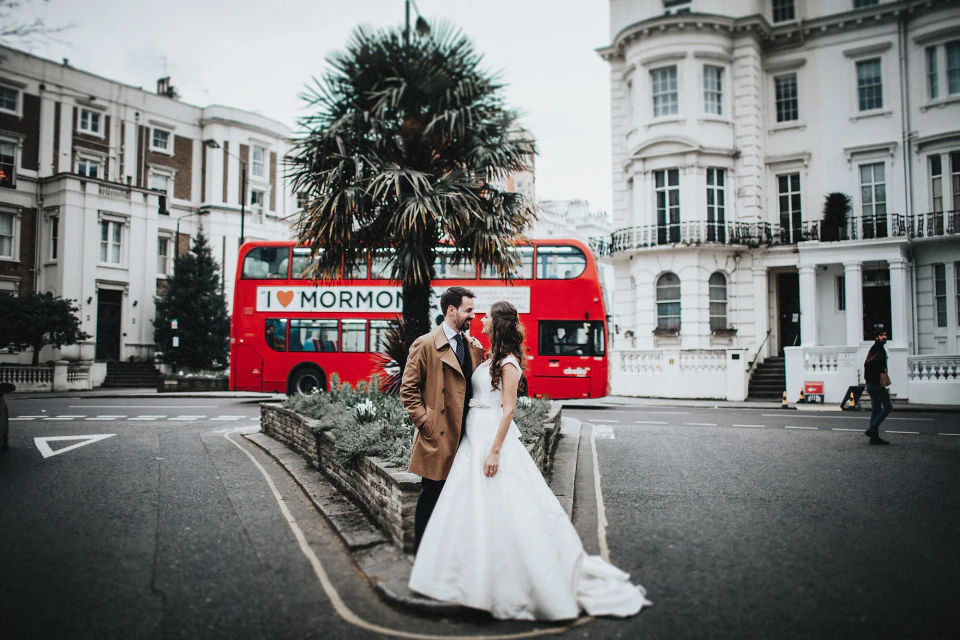 Tony y Ruth durante su postboda en Londres. Fotografía 14 de David Bresó.