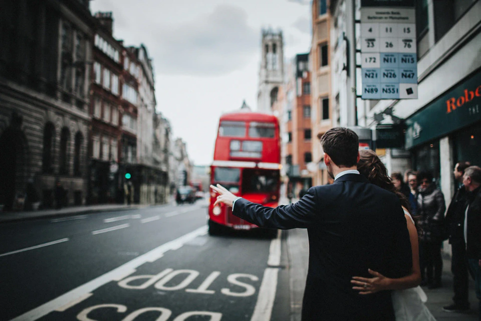 Tony y Ruth durante su postboda en Londres. Fotografía 15 de David Bresó.